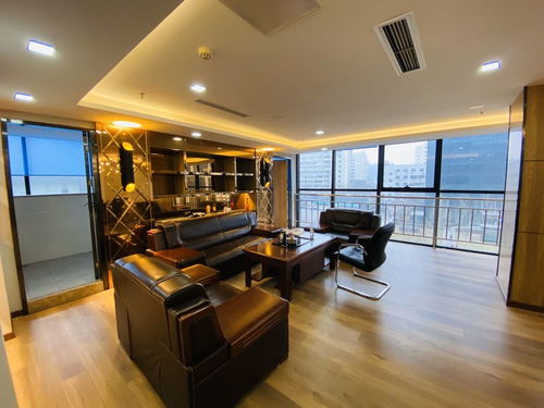 時代財富中心 科技園地鐵站精裝辦公樓，配家具與共享辦公室租賃解決方案